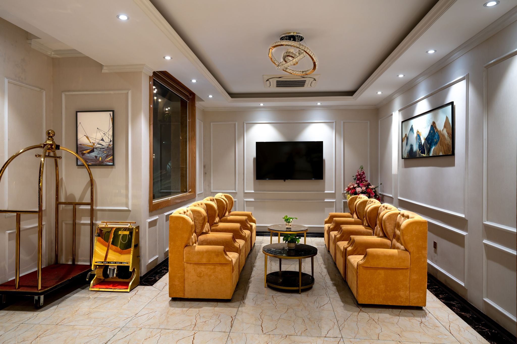 Lobby hotelowe